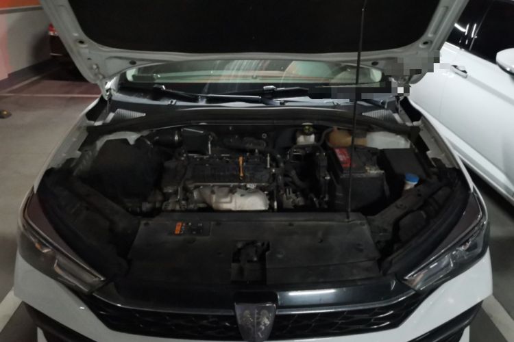 Used Roewe i5 2021 1.5L CVT Diamond Edition Engine Bay