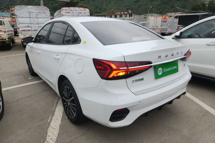 Used Roewe i5 2021 1.5L Manual Platinum Edition Exterior 2