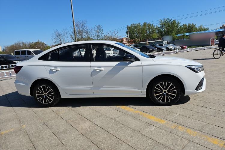 Used Roewe i5 2021 1.5L CVT Platinum Edition Exterior 2
