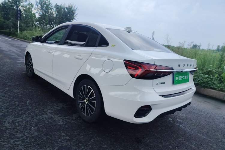 Used Roewe i5 2021 1.5L CVT Black Gold Edition Exterior 2