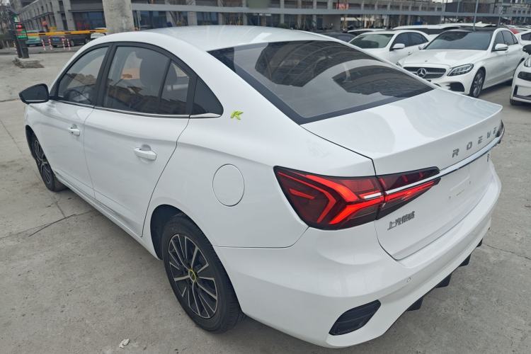 Used Roewe i5 2021 Revised Version 1.5L CVT Diamond Edition Exterior 3