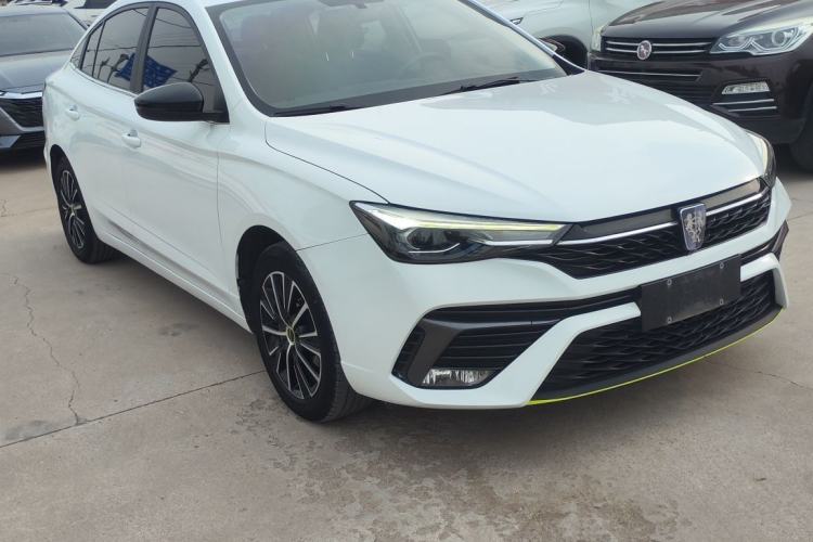 Used Roewe i5 2021 1.5L Manual Diamond Edition Exterior 3