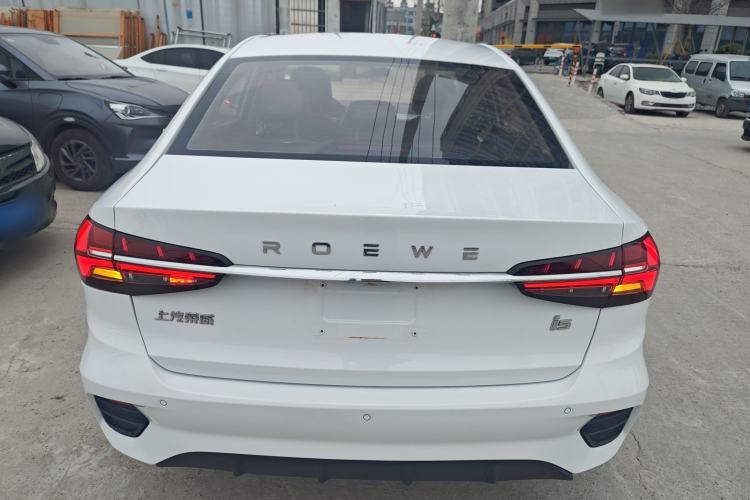 Used Roewe i5 2021 Revised Version 1.5L CVT Diamond Edition Exterior 4