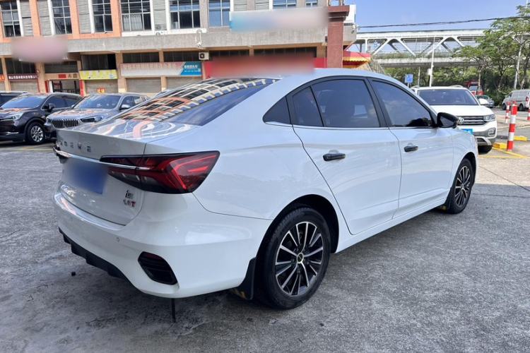 Used Roewe i5 2021 1.5L CVT Diamond Edition Exterior 4