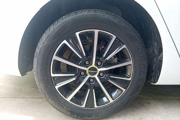 Used Roewe i5 2021 1.5L CVT Platinum Edition Exterior 5