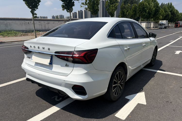 Used Roewe i5 2021 1.5L CVT Diamond Edition Exterior 5