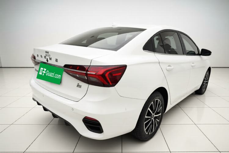 Used Roewe i5 2021 Revised Version 1.5L CVT Diamond Edition Exterior 5