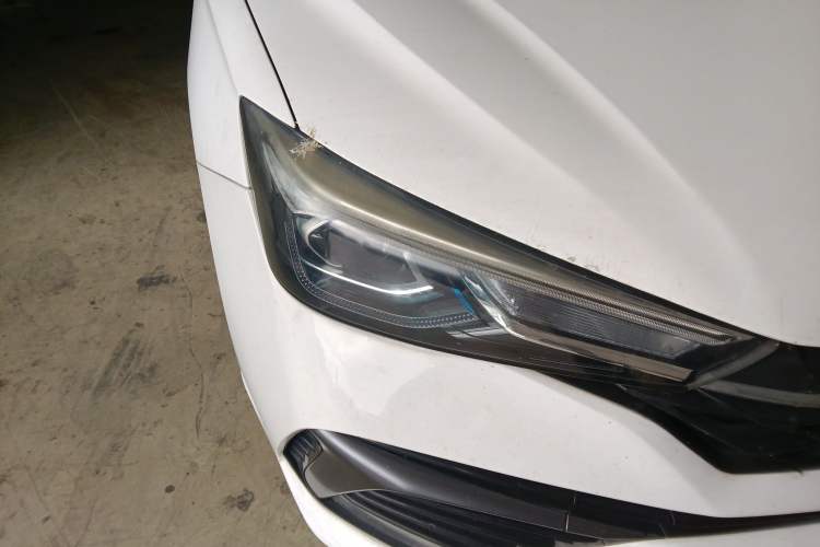Used Roewe i5 2021 1.5L Manual Platinum Edition Exterior 6