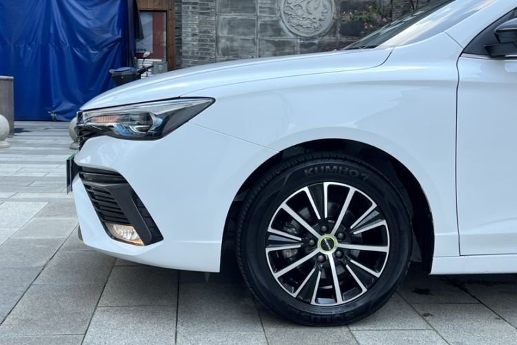 Used Roewe i5 2021 Revised Version 1.5L CVT Diamond Edition Exterior 7