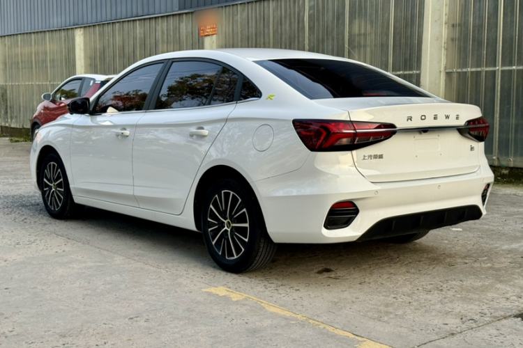 Used Roewe i5 2021 Revised Version 1.5L CVT Diamond Edition Exterior 8