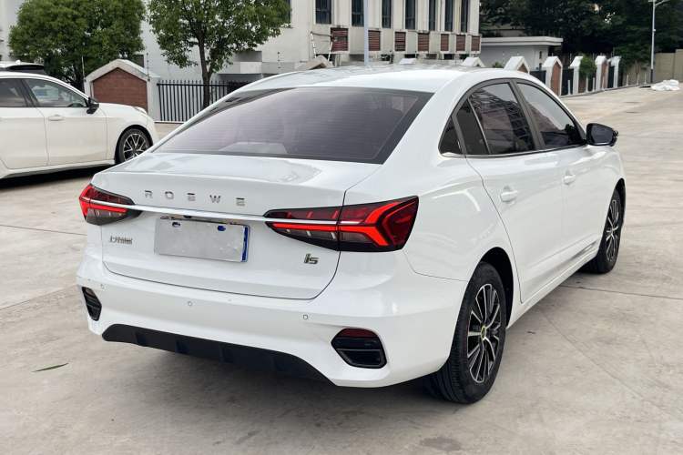 Used Roewe i5 2021 1.5L CVT Diamond Edition Exterior 8