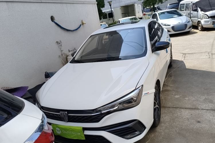 Used Roewe i5 2021 1.5L CVT Black Gold Edition Front