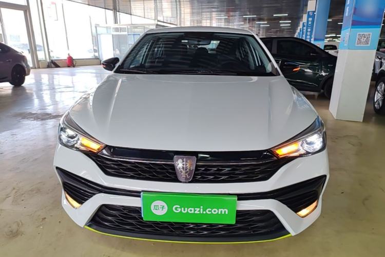 Used Roewe i5 2021 1.5L Manual Platinum Edition Front