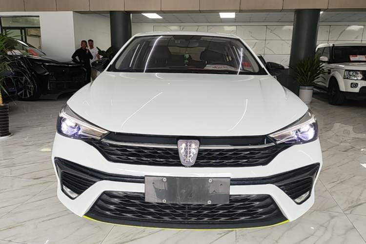 Used Roewe i5 2021 Revised Version 1.5L CVT Diamond Edition Front