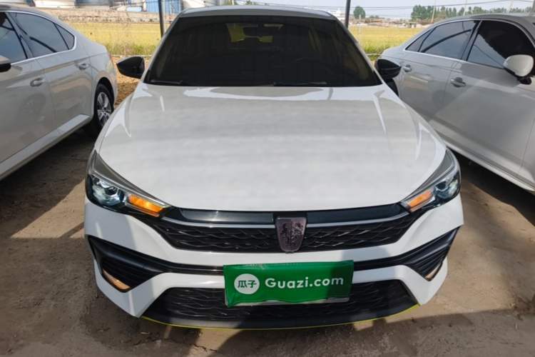 Used Roewe i5 2021 1.5L Manual Comfort Edition Front