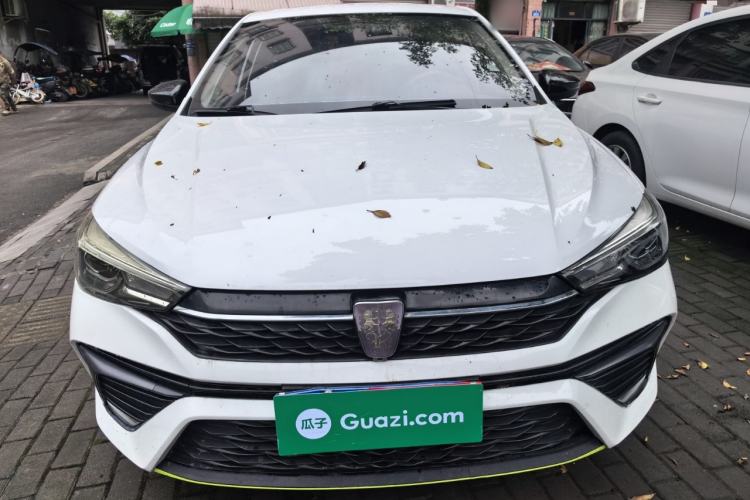 Used Roewe i5 2021 1.5L CVT Black Gold Edition Front