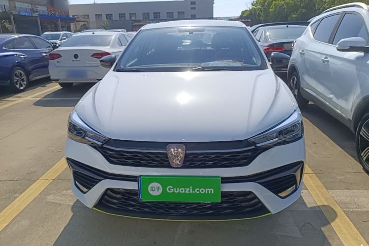 Used Roewe i5 2021 1.5L Manual Platinum Edition Front