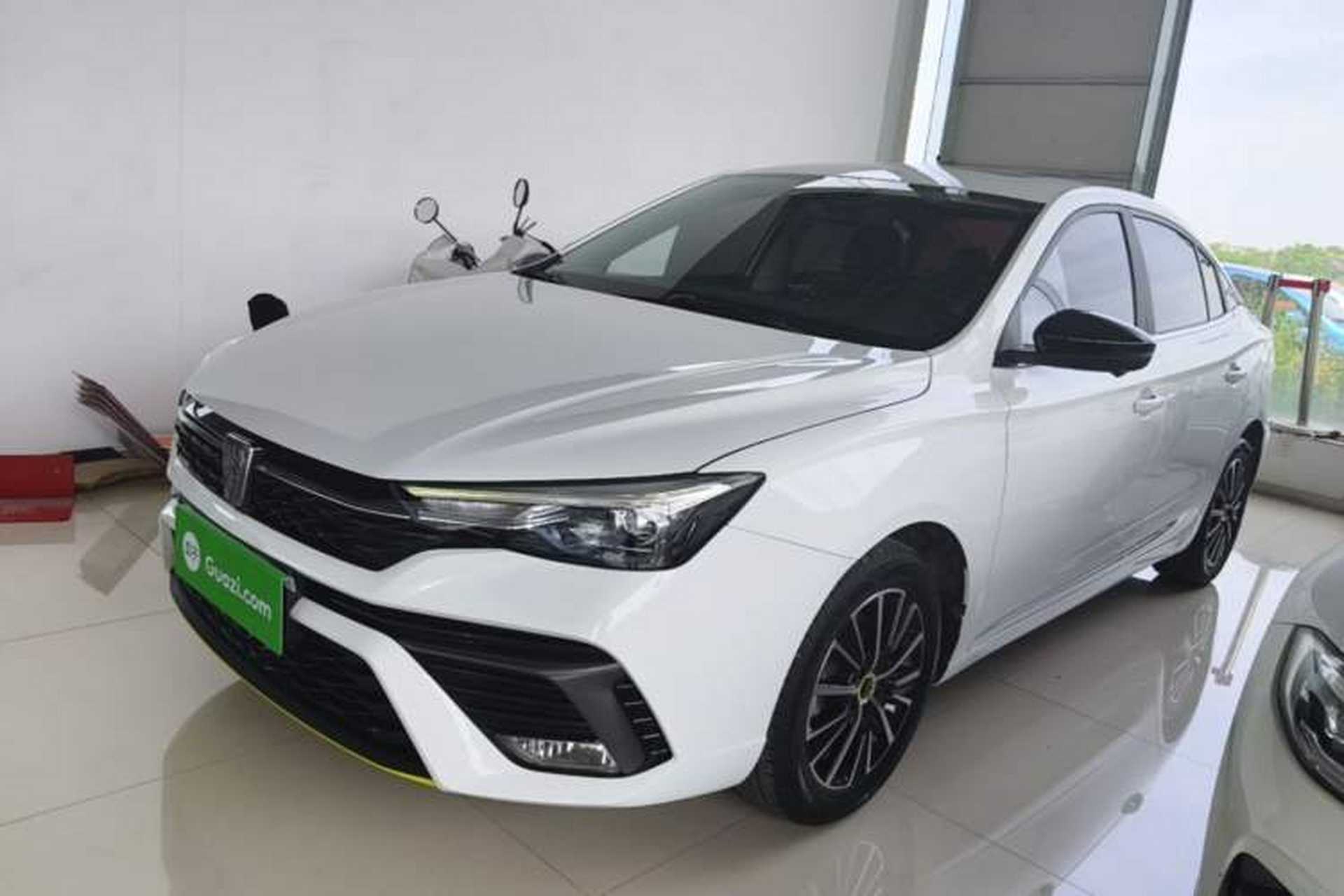 Used Roewe i5 2021 Revised Version 1.5L CVT Diamond Edition Front Left 45 Deg