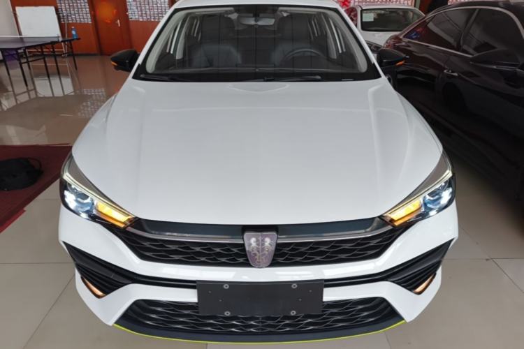 Used Roewe i5 2021 Revised Version 1.5L CVT Diamond Edition Front