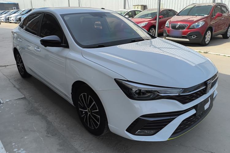 Used Roewe i5 2021 Revised Version 1.5L CVT Diamond Edition Front Right 45 Deg