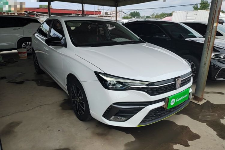 Used Roewe i5 2021 Revised Version 1.5L CVT Diamond Edition Front Right 45 Deg