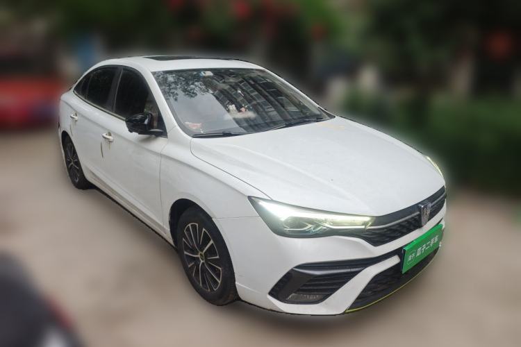 Used Roewe i5 2021 1.5L CVT Starry Edition Front Right 45 Deg