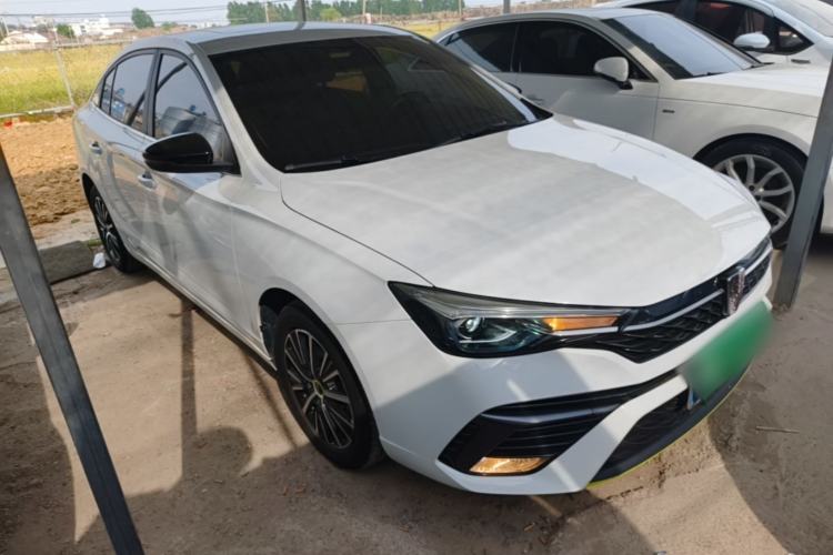 Used Roewe i5 2021 1.5L Manual Comfort Edition Front Right 45 Deg