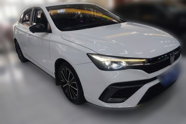 Used Roewe i5 2021 1.5L CVT Diamond Edition Front Right 45 Deg