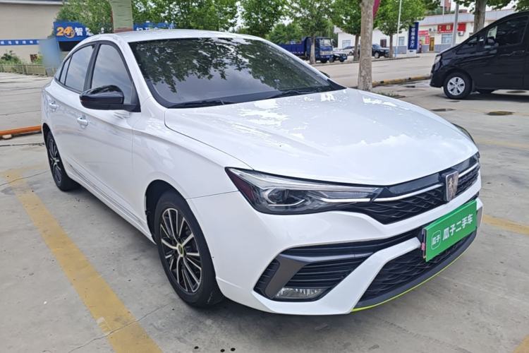 Used Roewe i5 2021 1.5L Manual Platinum Edition Front Right 45 Deg