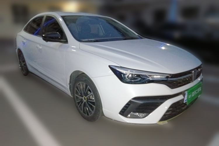 Used Roewe i5 2021 1.5L CVT Diamond Edition Front Right 45 Deg