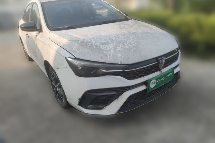 Used Roewe i5 2021 1.5L CVT Platinum Edition Front Right 45 Deg