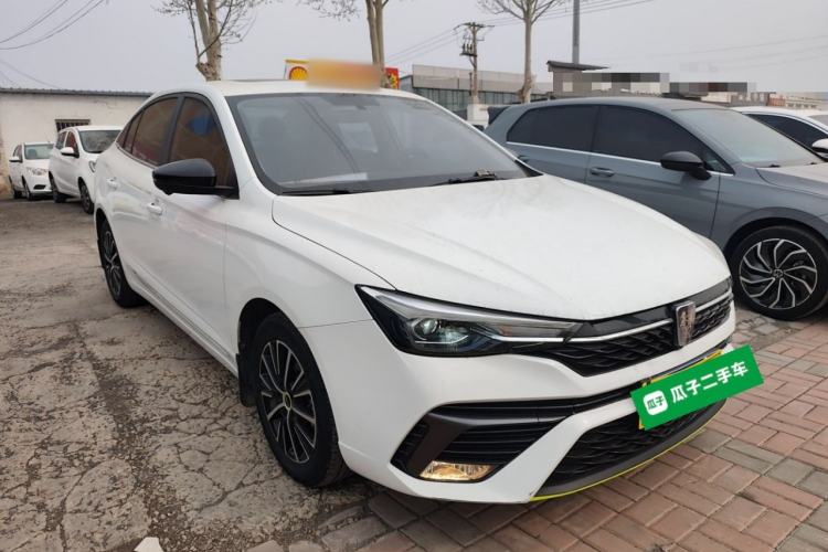 Used Roewe i5 2021 Revised Version 1.5L CVT Diamond Edition Front Right 45 Deg
