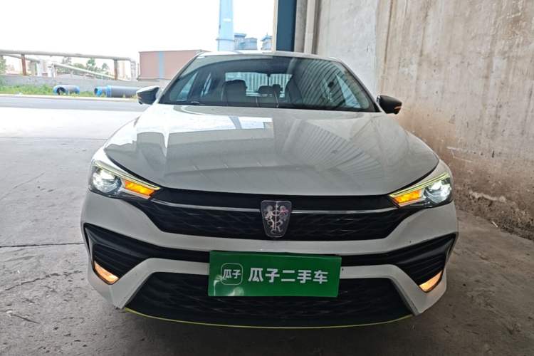 Used Roewe i5 2021 1.5L CVT Diamond Edition Front
