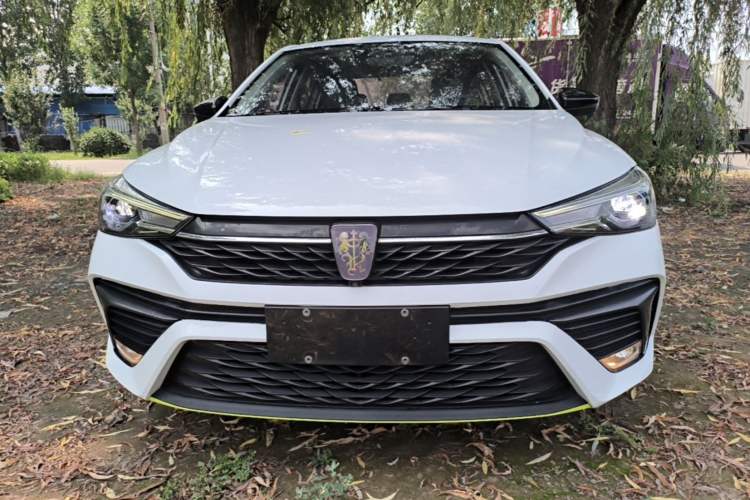 Used Roewe i5 2021 1.5L CVT Diamond Edition Front