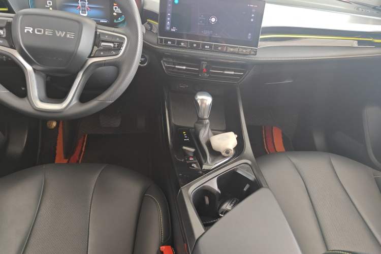 Used Roewe i5 2021 Revised Version 1.5L CVT Diamond Edition Gear Lever