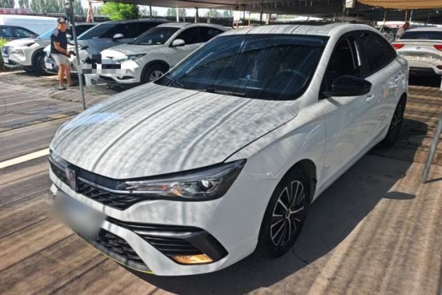 Used Roewe i5 2021 1.5L CVT Platinum Edition