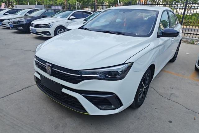 Used Roewe i5 2021 1.5L CVT Platinum Edition