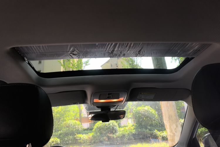 Used Roewe i5 2021 1.5L Manual Diamond Edition Headliner