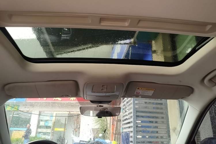 Used Roewe i5 2021 1.5L CVT Platinum Edition Headliner