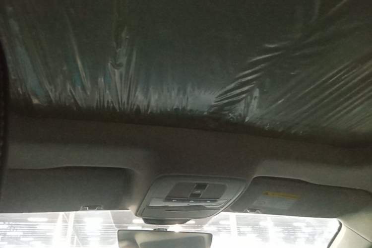 Used Roewe i5 2021 1.5L CVT Platinum Edition Headliner