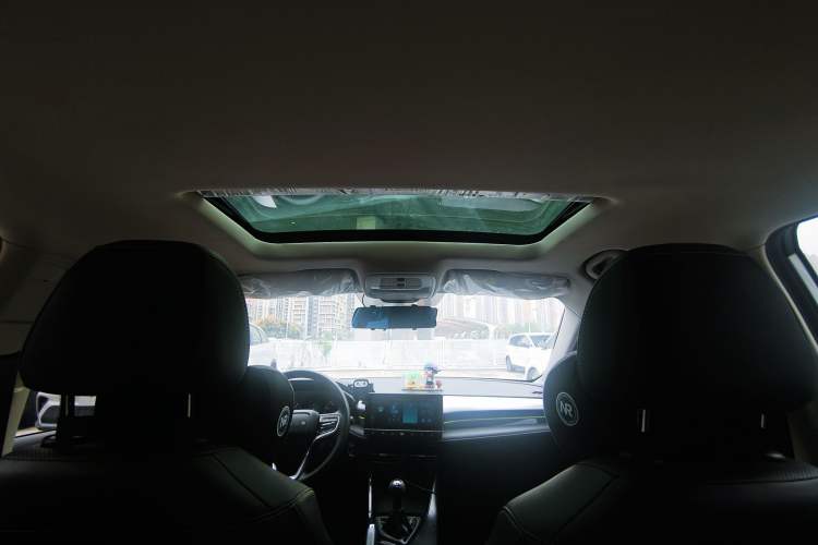 Used Roewe i5 2021 1.5L Manual Diamond Edition Headliner