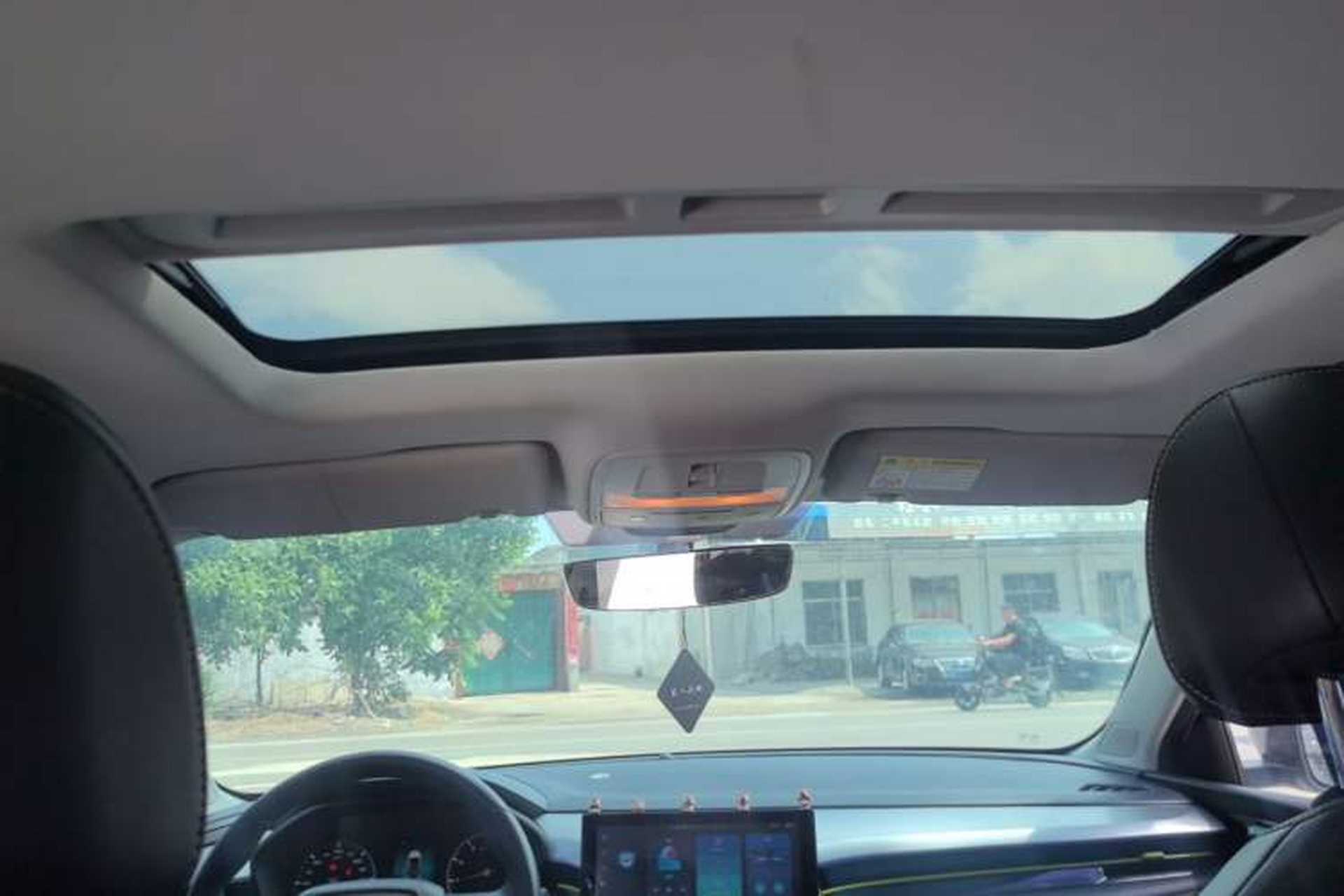 Used Roewe i5 2021 1.5L Manual Diamond Edition Headliner