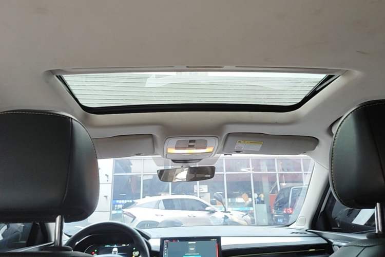 Used Roewe i5 2021 1.5L CVT Diamond Edition Headliner