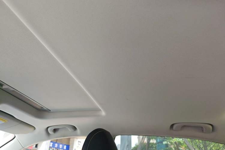 Used Roewe i5 2021 1.5L Manual Diamond Edition Headliner