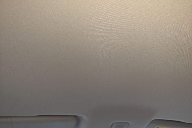 Used Roewe i5 2021 1.5L Manual Platinum Edition Headliner