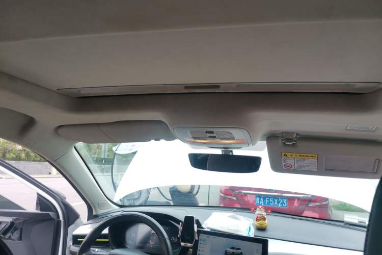 Used Roewe i5 2021 1.5L CVT Diamond Edition Headliner
