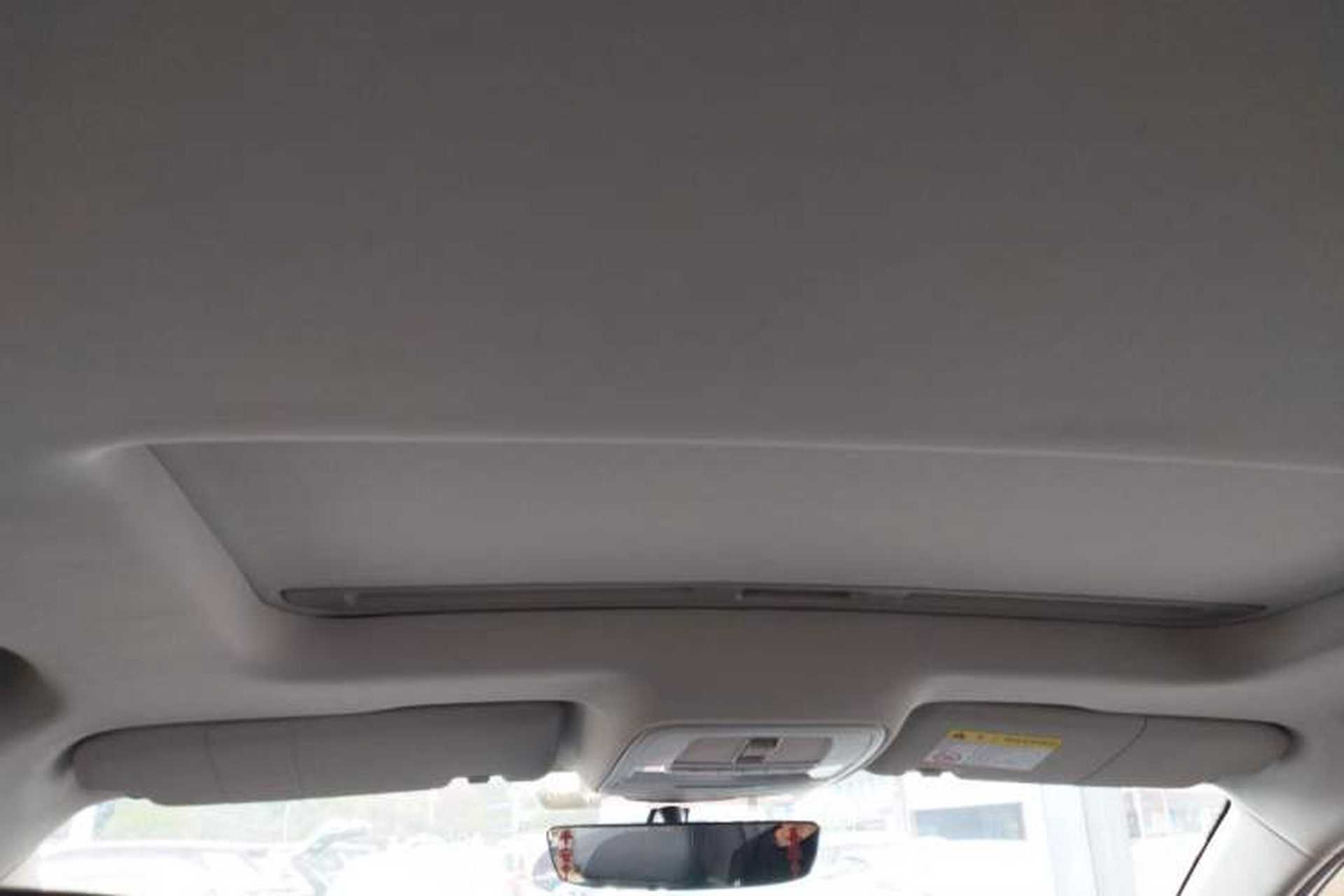 Used Roewe i5 2021 Revised Version 1.5L CVT Diamond Edition Headliner