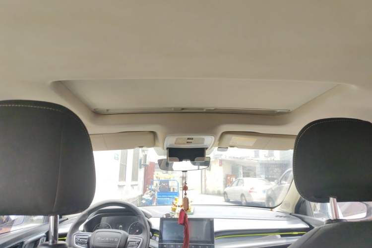 Used Roewe i5 2021 1.5L CVT Platinum Edition Headliner