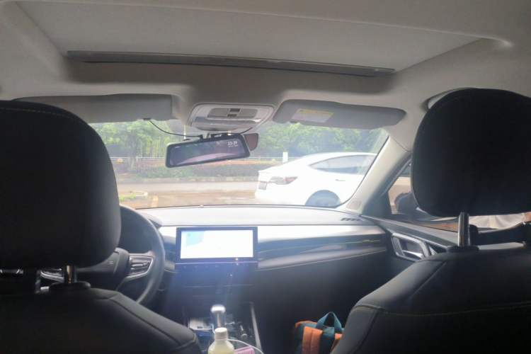 Used Roewe i5 2021 1.5L CVT Diamond Edition Headliner