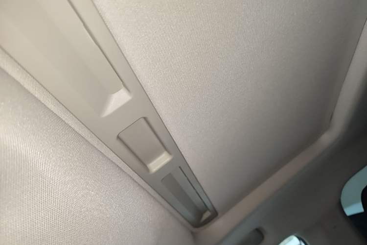 Used Roewe i5 2021 1.5L CVT Starry Edition Headliner